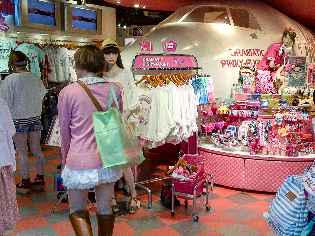 Go Pink in Takeshita Street. Photo: Ingrid