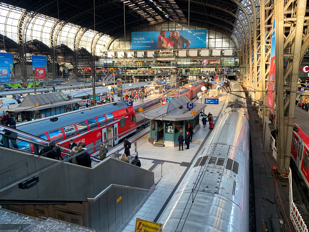 Hamburg Hauptbahnhof (Photo: Daniel)
